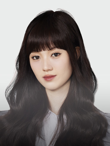 年輕長(zhǎng)發(fā)